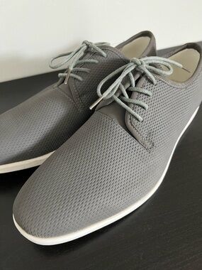NWOT Steve Madden Gray Casual Dress Shoes Men’s Size 9 | Lace-Up | Textured